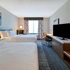 Queen Room Two Queen Beds Hearing Access